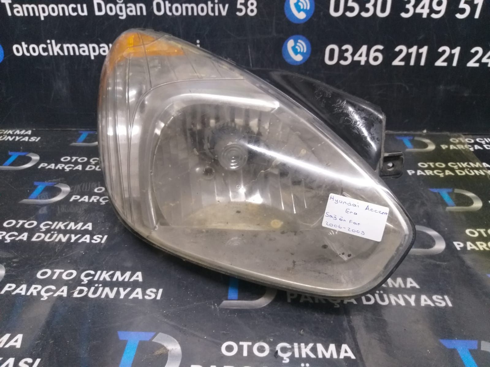 HYUNDA� ACCENT ERA SA� FAR [2006-2009]